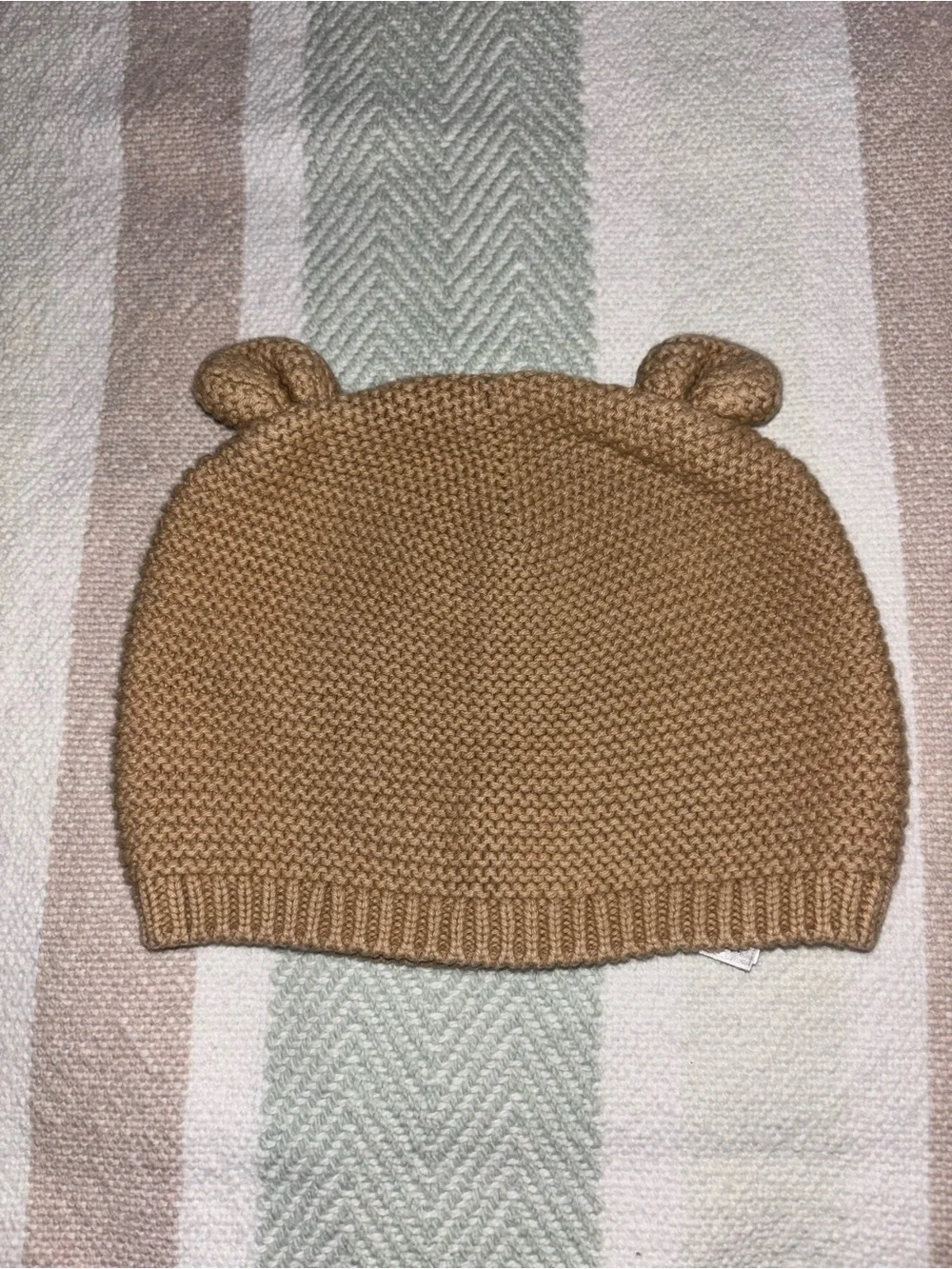 Baby GAP Knit Beanie in Camel and Gray